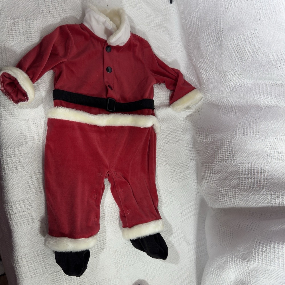 Santa Claus Suit Infant Size 6-9 Months Footed‎ Sleeper Holiday Outfit